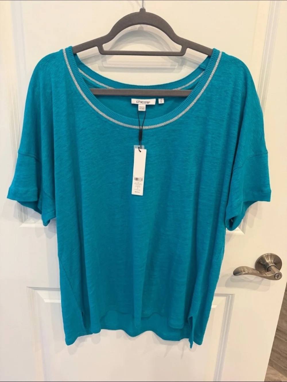Chico's Easy Linen Tee Seaspray Glow Silver Trim Knit Top 570387246 Chico's Sz 2